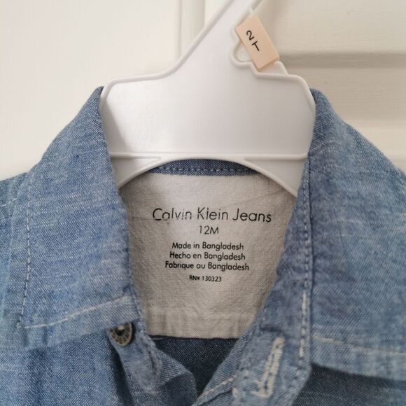 2/$15 Calvin Klein short sleeve button down shirt size 12 m - Picture 3 of 4